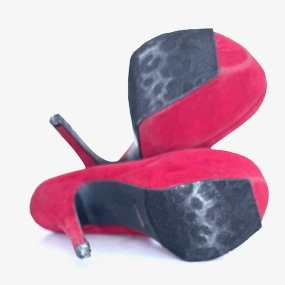 DOLLHOUSE 6 Inch Heels Size 5.5, Red Suede Platform Pumps - Picture 9 of 12